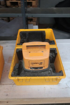 Rotationslaser SPECTRA PHYSICS Model: Laserplane 500