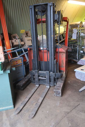 Gaffeltruck BT PRODUCTS AB Model: RT1350 E