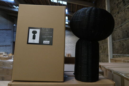 22 stk. Bordlampe Werna D30 x 53,5 cm Sort Rattan