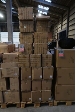 77 stk. Holder Sort Metal H110