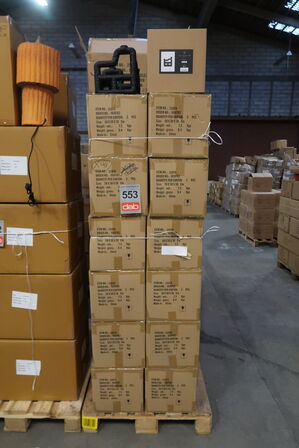 49 stk. Lysestage Lyst 21 x 21 x 23 cm Sort Polyresin