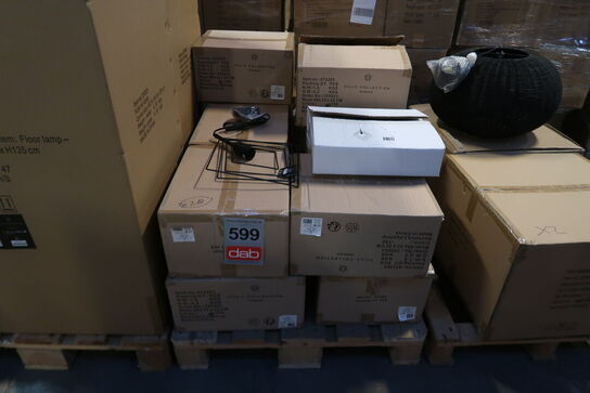 28 stk. Lampe Metal Sort D40