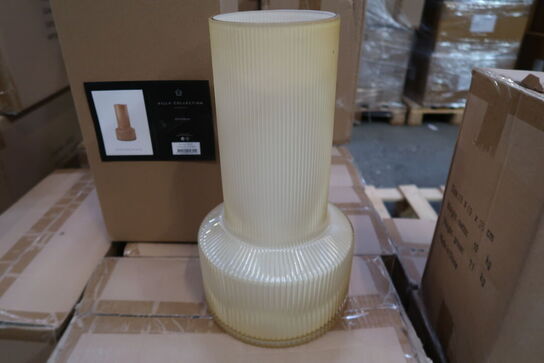 18 stk. Vase Hvils D19 x 34 cm Honey Glas