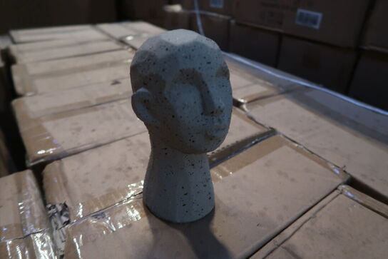 384 stk. Figur Hoved Talvik Cement Lys olivengrøn H15