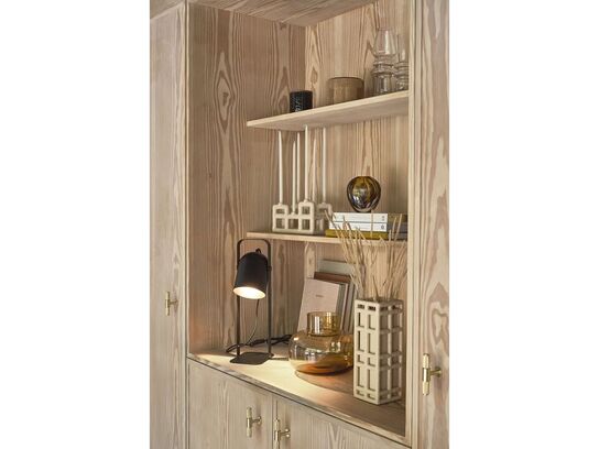 16 stk. Vase Lyng 11 x 11 x 30 cm Sand Polyresin