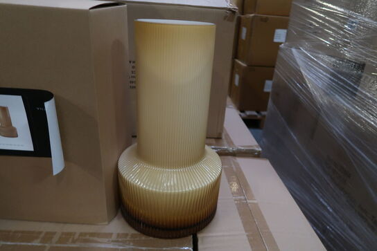 15 stk. Vase Hvils D19 x 34 cm Honey Glas