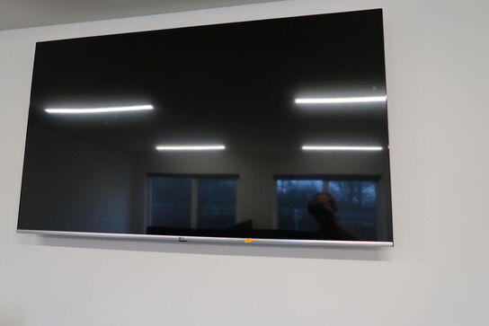 Fjernsyn LG med fjernbetjening