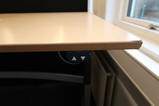 El. hæve/sænke skrivebord