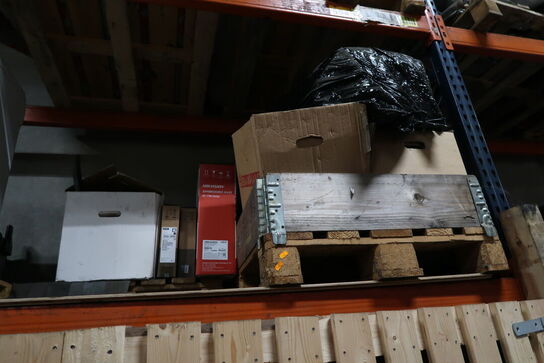 Palle med indhold (papkasser er tomme)