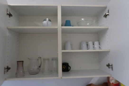 Isterningemaskine KØKKENCHEF, div. Køkkenservice, mikrobølgeovne m.m.