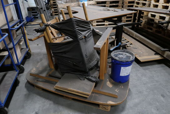 Div. El. hæve/sænke skriveborde, spisebord m.m.