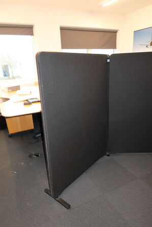 4 stk. afskærmningsvægge