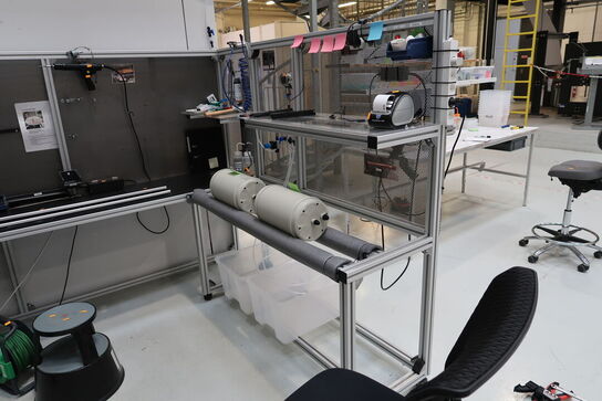 Arbejdsbord/station uden indhold