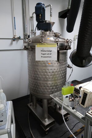 Aquaporin A/S *Del 5 -  Laboratorieudstyr - Gaffeltruck - Slitter Rewinder - Lagerinventar m.m.*