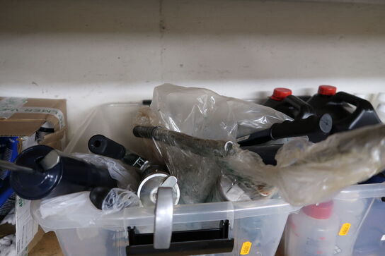 Div. Plejemidler, fedtsprøjter, fedtpatroner m.m.