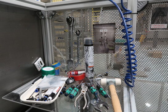 Div. Trykmålere, værktøj m.m.