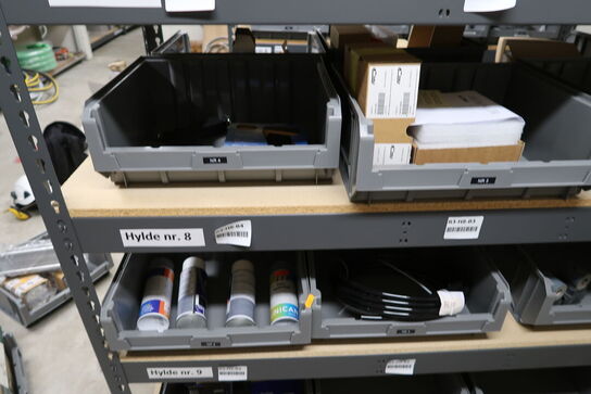 Div. Varelager og reservedele på reol