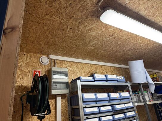 Isoleret 20" container med strøm(Uden indhold)