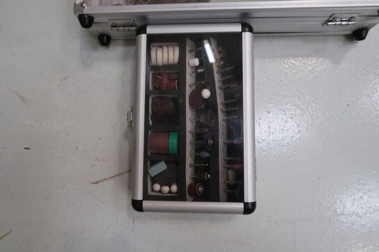 2 stk. værktøjssæt