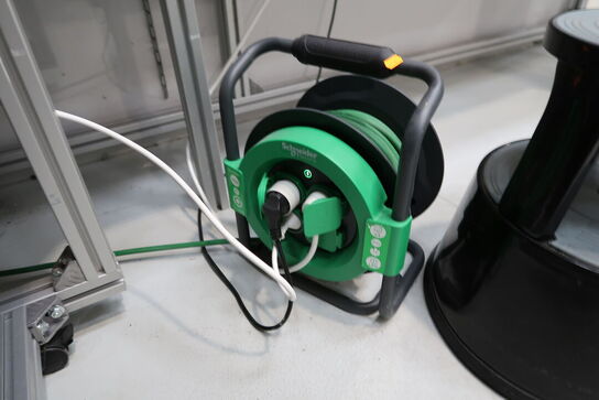 Elefantfod samt kabeltromle SCHNEIDER ELECTRIC