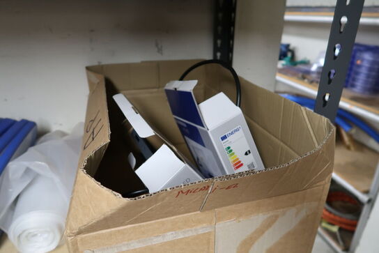 Div. Laboratorieudstyr, glas m.m.