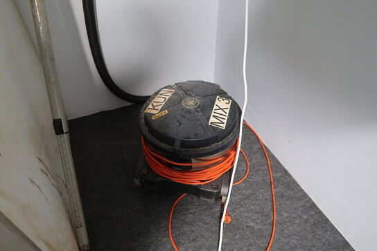 Støvsuger NILFISK VP930