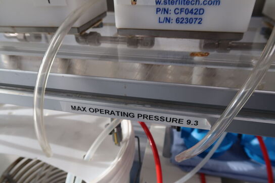 Teststation med div. Trykmålere m.m. (pumper medfølger ikke)