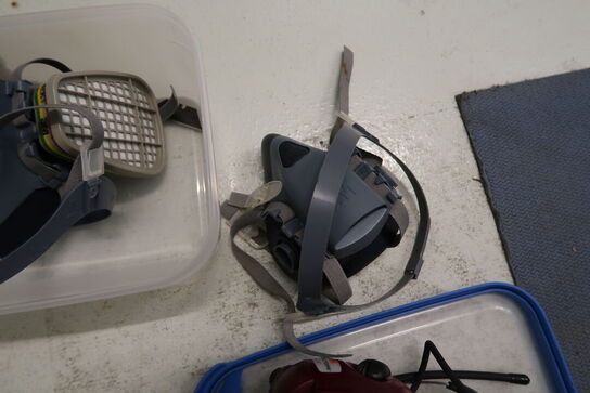 Div. Fristluftmasker 3M samt høreværn