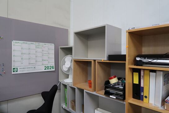 Reolsystem MUUTO Stacked uden indhold m.m.