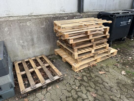 Diverse palletanke, paller m.m.