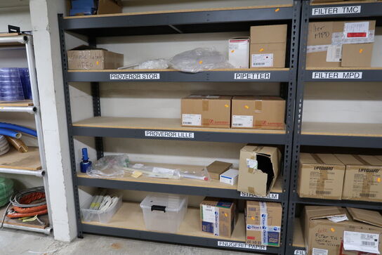 Div. Pipetter, laboratorieudstyr m.m.