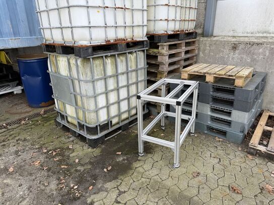 Diverse palletanke, paller m.m.