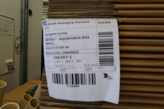 Palle med papkasser FEFCO 0201 INWENDIG