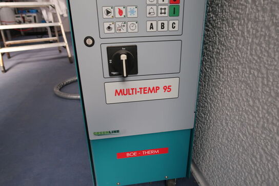 Plasttank med omrører med Tempereringsaggregat BOE-THERM Multi-Temp 95