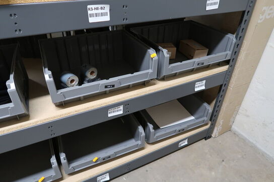 Div. Varelager og reservedele på reol