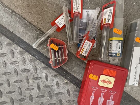 Diverse bor, trinbor m.m.