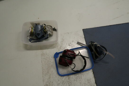 Div. Fristluftmasker 3M samt høreværn