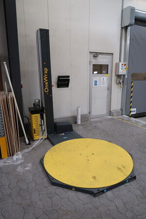 Aquaporin A/S *Del 5 -  Laboratorieudstyr - Gaffeltruck - Slitter Rewinder - Lagerinventar m.m.*