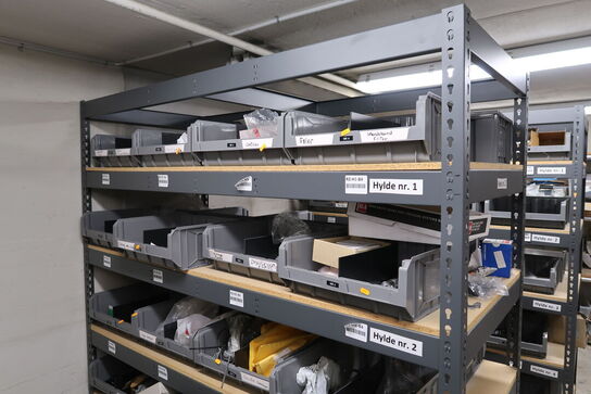 Div. Varelager og reservedele på reol