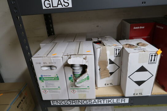 Div. Rengøringsmidler m.m.