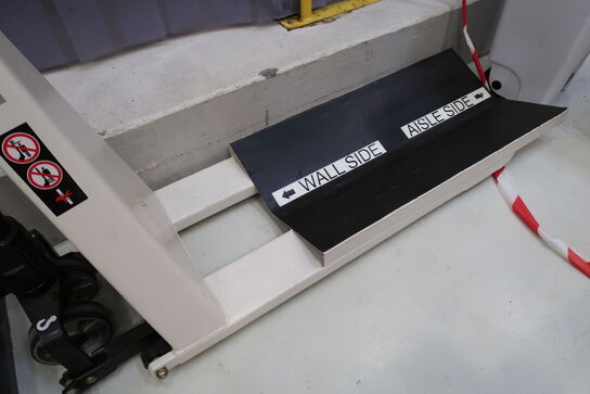 Sakseløfter med special beslag MAN LIFT