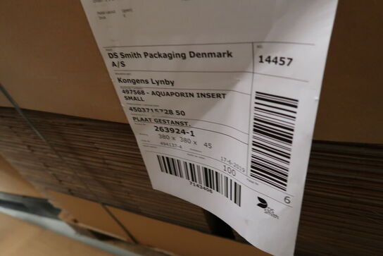 Palle med papkasser FEFCO 0201 INWENDIG