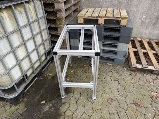 Diverse palletanke, paller m.m.