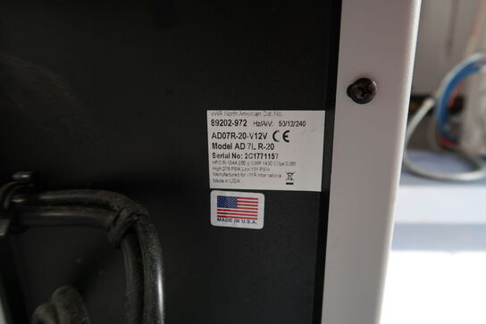 Refrigerated Circulating Baths VWR AD 7L R-20