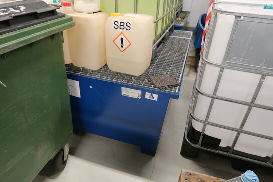 2 stk. spildekar AJ uden indhold