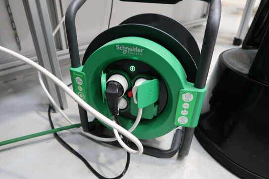 Elefantfod samt kabeltromle SCHNEIDER ELECTRIC