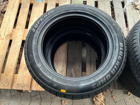 2 stk. vinterdæk 215/55-R17 XL 98V