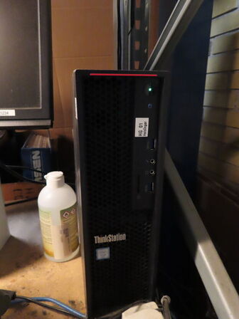 Tøm rummet, returvare, pakkerum m.m.