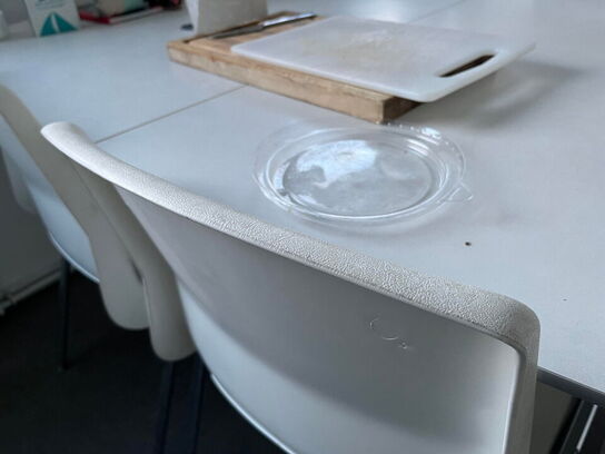 Spiseord, Fritz Hansen Superellipse med 4 stk. stole