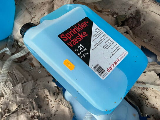 Pl. med sprinklervæske, 5L og 10L dunke